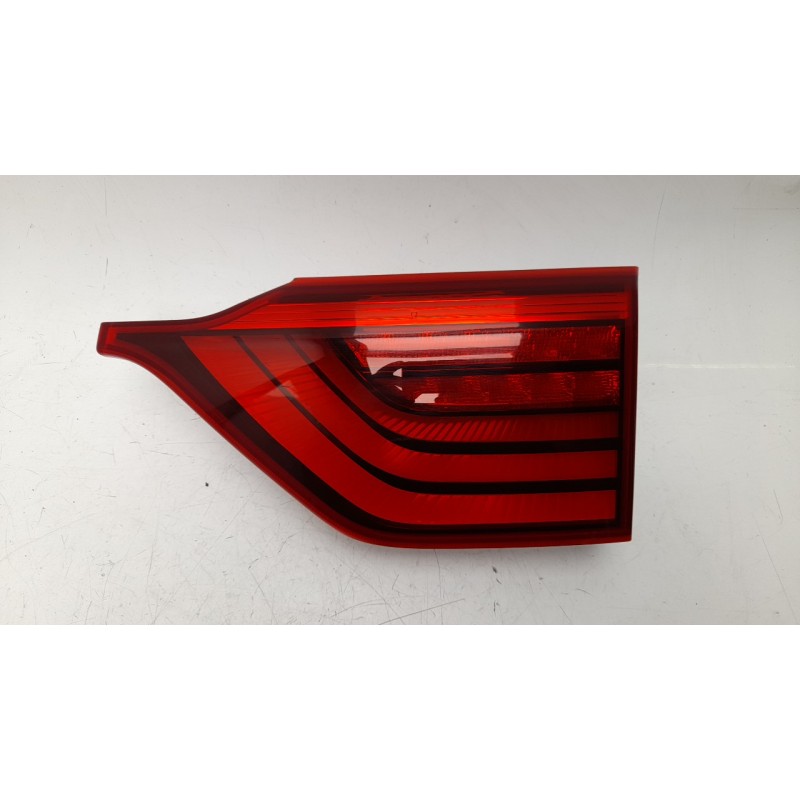 Recambio de piloto trasero derecho interior para kia sportage iv (ql, qle) 1.6 gdi referencia OEM IAM  92406F1100 7670506