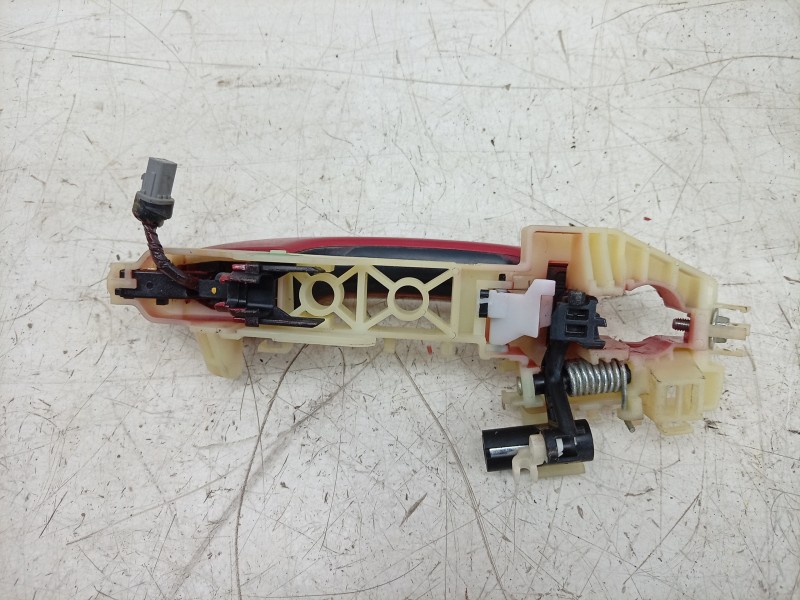 Recambio de maneta exterior delantera izquierda para kia stinger (ck) 2.0 tgdi cat referencia OEM IAM  82651J5210 