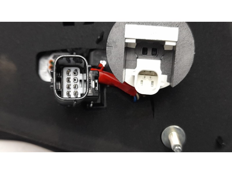 Recambio de piloto trasero izquierdo interior para toyota yaris cross (mxp_) 1.5 hybrid (mxpj10) referencia OEM IAM  815900DB70 