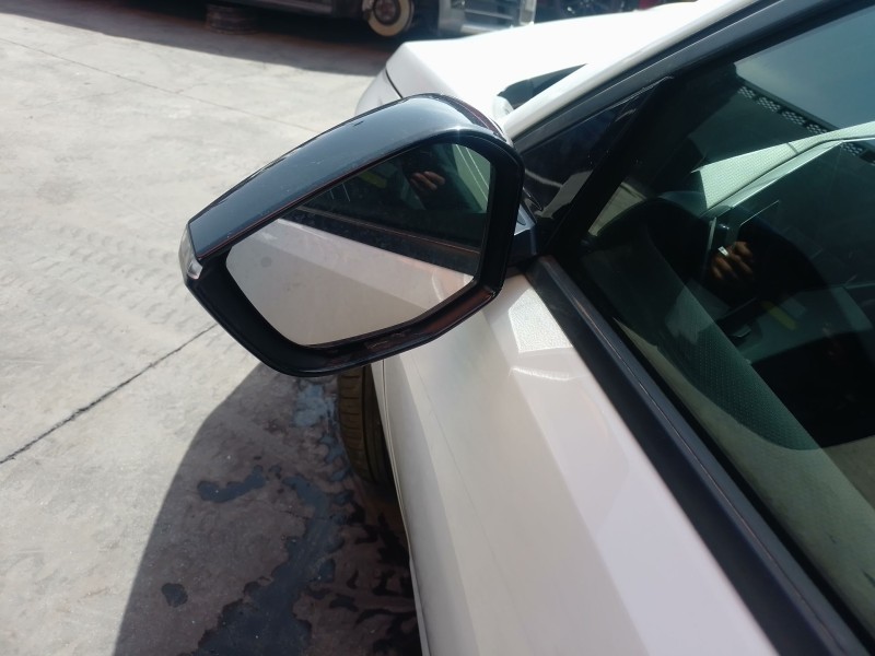 Recambio de retrovisor izquierdo para opel astra l (ov5) 1.2 (fphnsl, fphnsr) referencia OEM IAM   