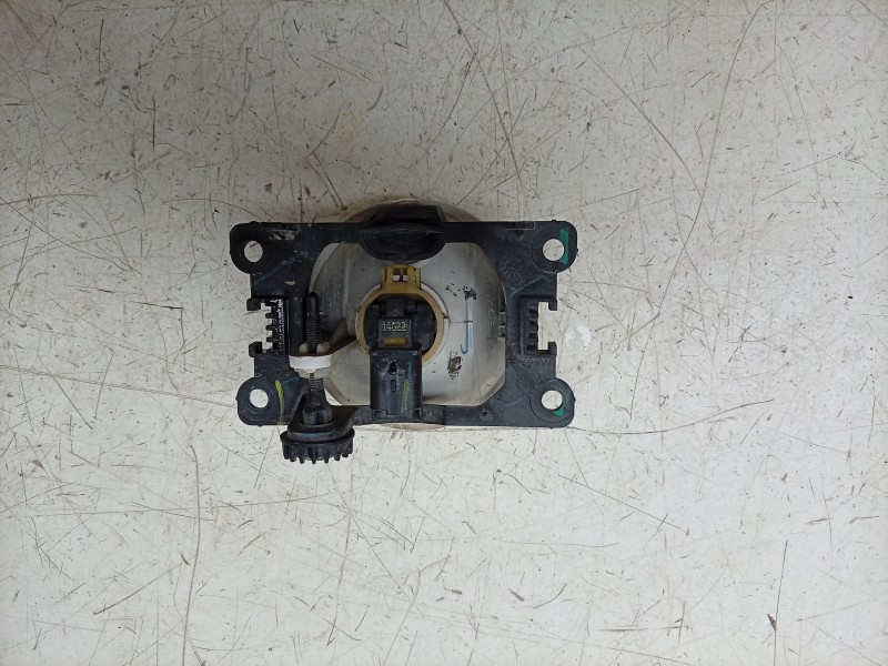Recambio de faro antiniebla derecho para citroën c3 iii (sx) 1.5 bluehdi 100 (sxyhyp, sxyhtu) referencia OEM IAM  9685425180 101