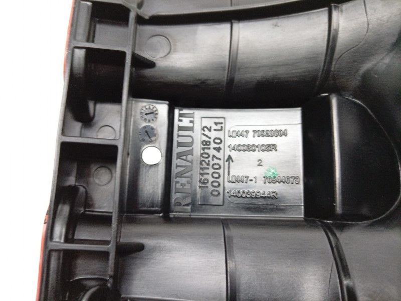Recambio de colector admision para renault captur i (j5_, h5_) 0.9 tce 90 referencia OEM IAM  140030105R 