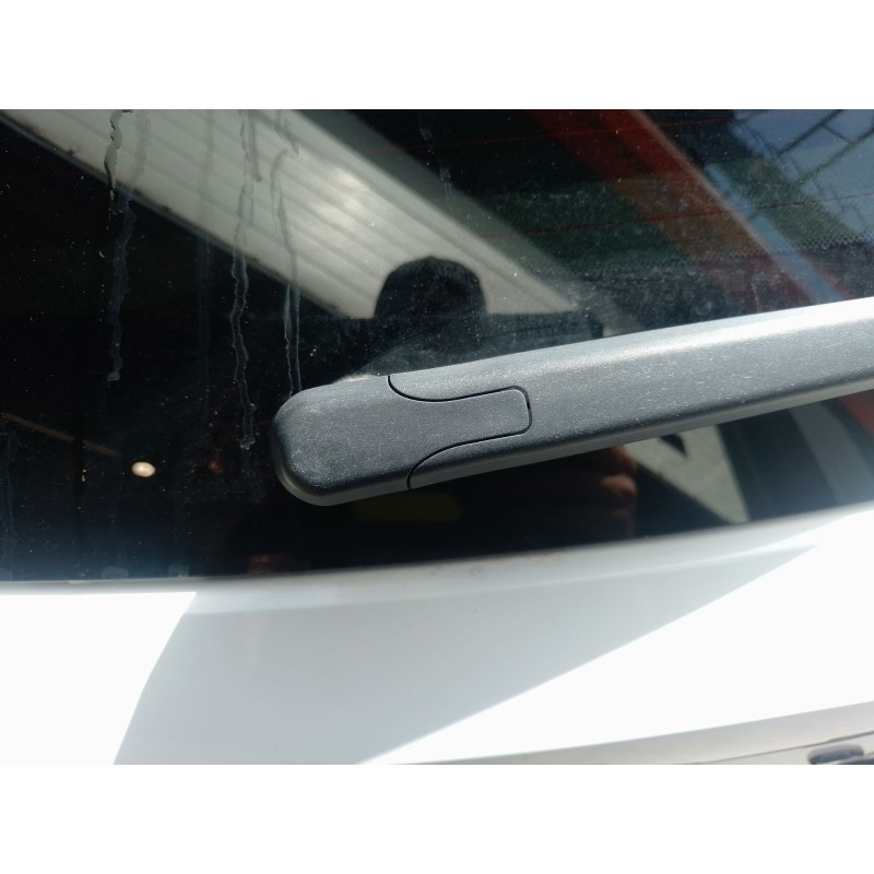 Recambio de motor limpia trasero para opel astra l (ov5) 1.2 (fphnsl, fphnsr) referencia OEM IAM   
