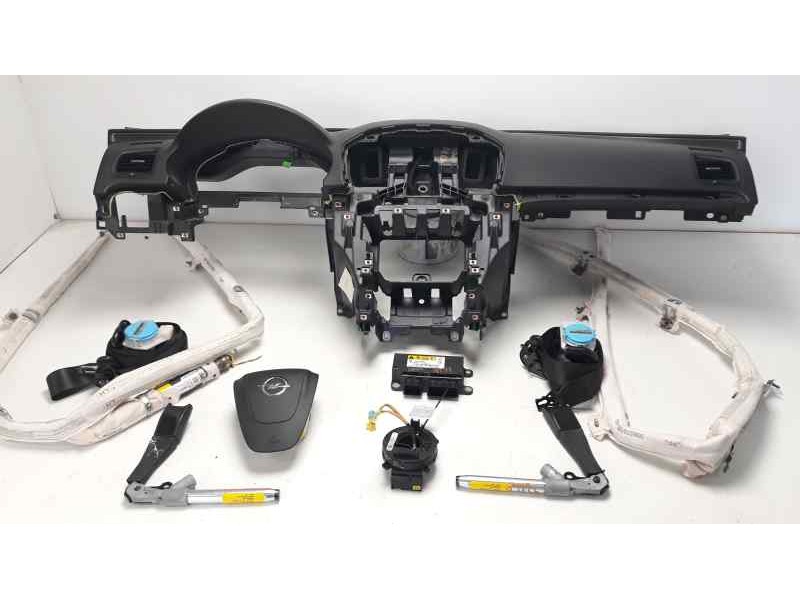 Recambio de kit airbag para opel insignia sports tourer edition referencia OEM IAM 13275639  