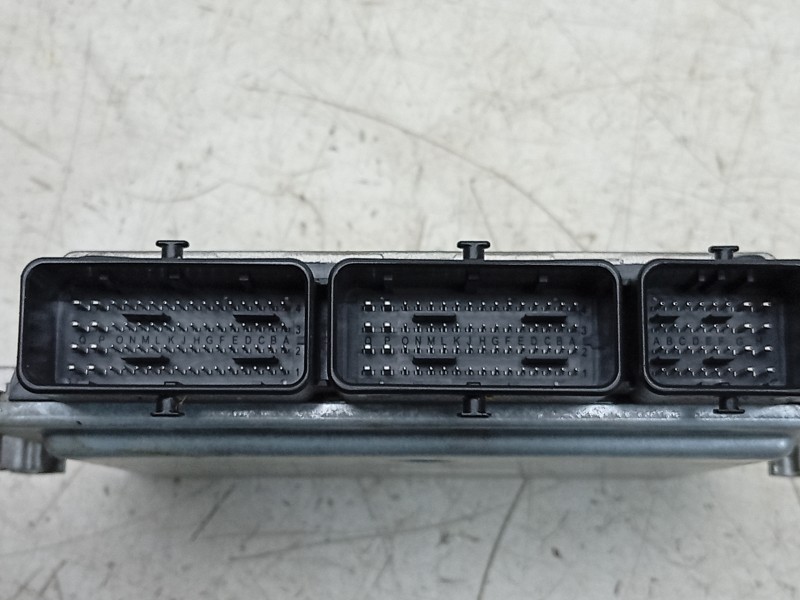 Recambio de centralita motor uce para renault arkana i (lcm_, ldn_) 1.3 tce 140 (ldn0) referencia OEM IAM A3C0571120201 23710736