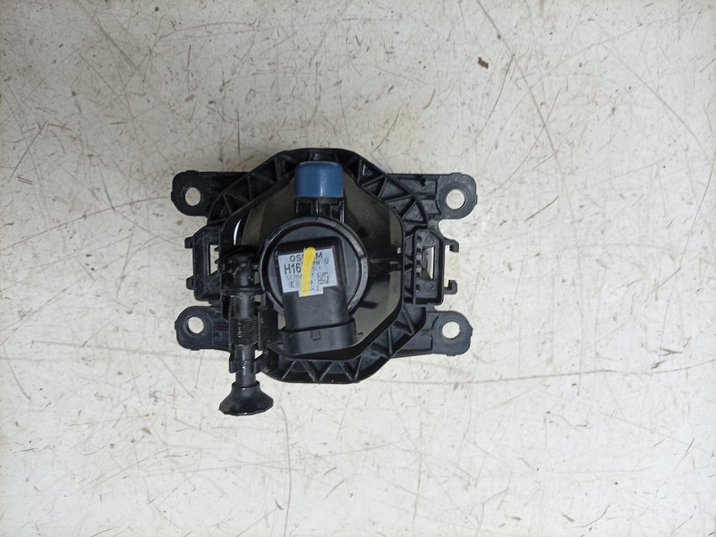 Recambio de faro antiniebla izquierdo para dacia sandero iii 1.0 tce 90 eco-g referencia OEM IAM  261500097R 10119960006/1322618