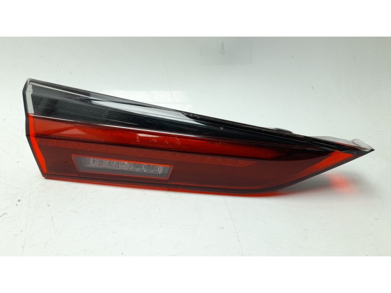 Recambio de piloto trasero izquierdo interior para bmw i4 edrive 40 referencia OEM IAM  63217477607 