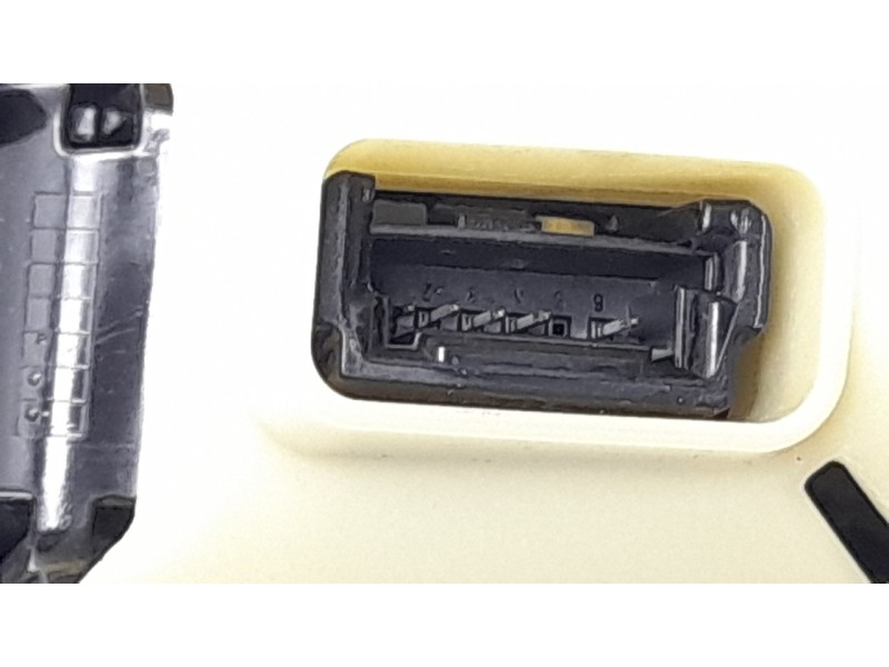Recambio de piloto trasero izquierdo interior para bmw i4 edrive 40 referencia OEM IAM  63217477607 