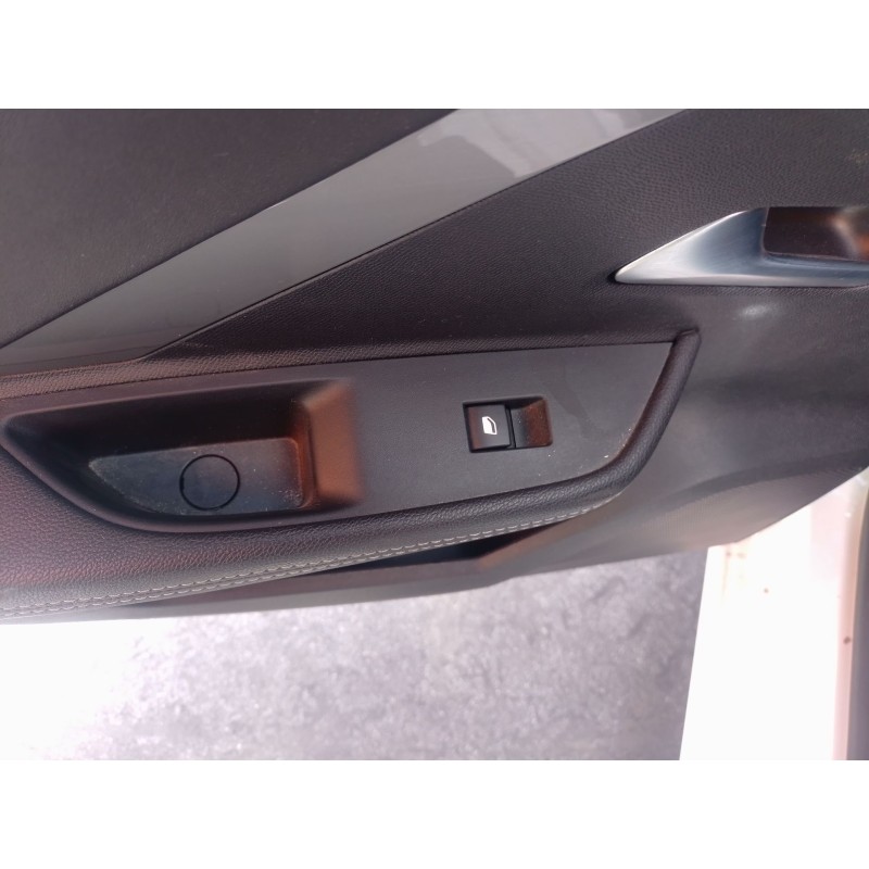 Recambio de mando elevalunas trasero izquierdo para opel astra l (ov5) 1.2 (fphnsl, fphnsr) referencia OEM IAM   
