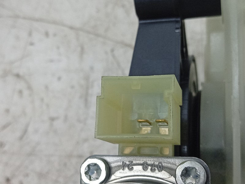 Recambio de elevalunas delantero izquierdo para seat leon (kl1, klg) 1.0 tsi referencia OEM IAM  5FA837461D 