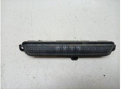 Recambio de piloto trasero central para opel astra l (ov5) 1.2 (fphnsl, fphnsr) referencia OEM IAM  9839579980 