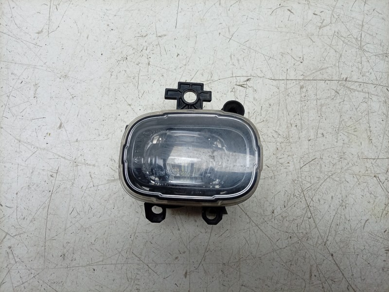 Recambio de faro antiniebla derecho para renault clio v (b7_) 1.0 lpg (b7mt) referencia OEM IAM  261504122R 10118140005/13018552