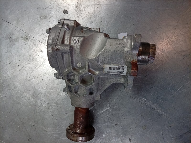 Recambio de diferencial delantero para volvo v60 ii cross country (227) d4 awd referencia OEM IAM  P31492836 