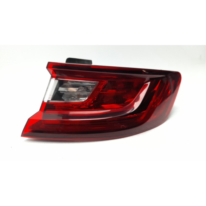 Recambio de piloto trasero derecho para renault megane iv hatchback (b9a/m/n_) 1.5 blue dci 115 (b9a6) referencia OEM IAM  26550