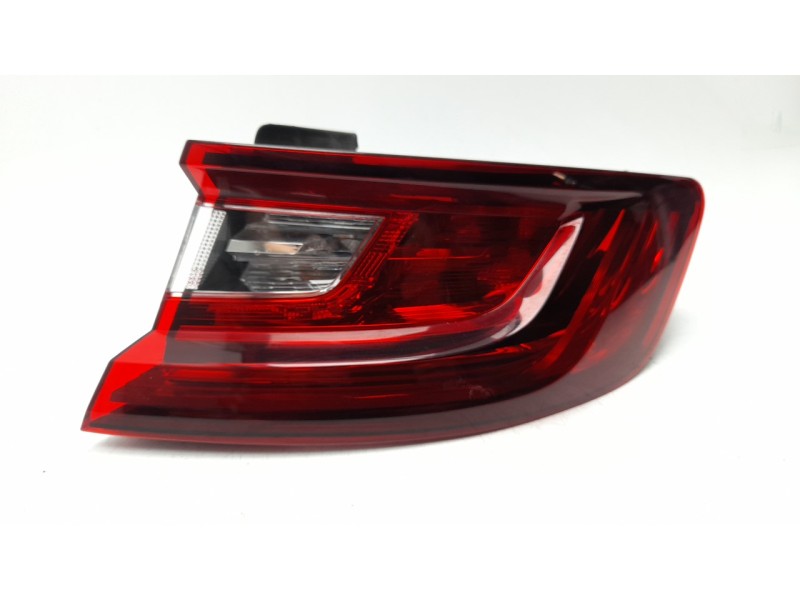 Recambio de piloto trasero derecho para renault megane iv hatchback (b9a/m/n_) 1.5 blue dci 115 (b9a6) referencia OEM IAM  26550