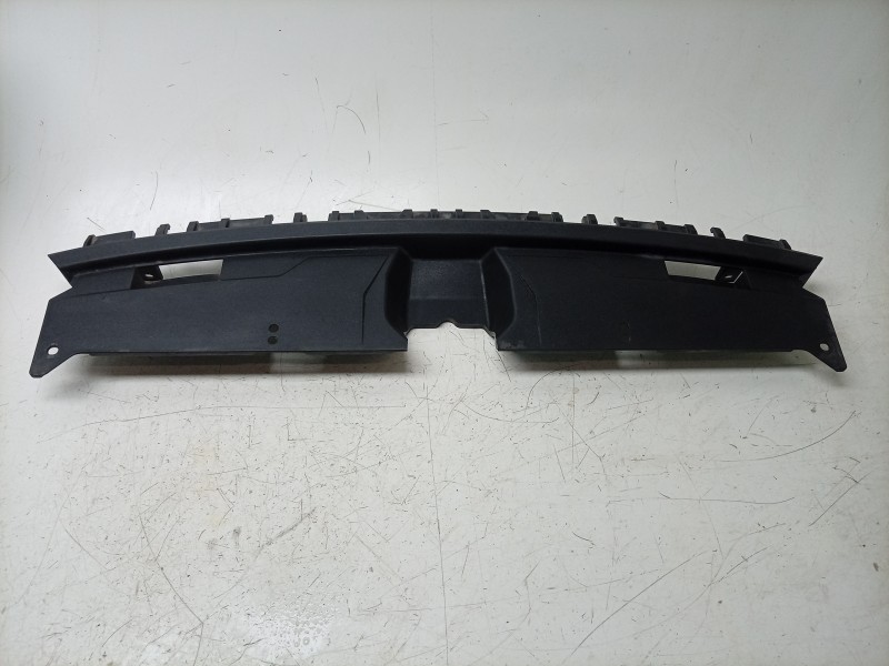 Recambio de moldura para kia stonic (yb) 1.0 t-gdi referencia OEM IAM  86353H8400 