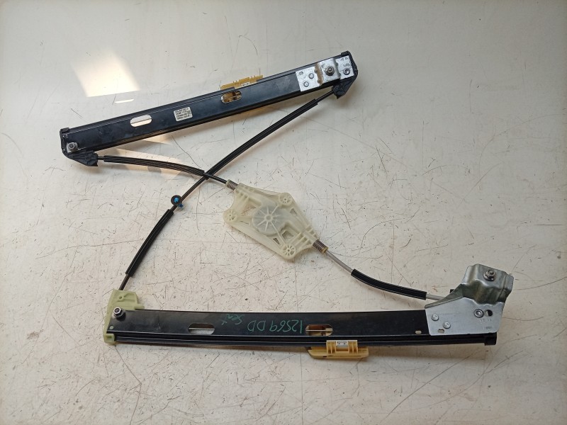 Recambio de elevalunas delantero derecho para seat leon (kl1, klg) 1.0 tsi referencia OEM IAM 5FA837462E 5FA837462D 