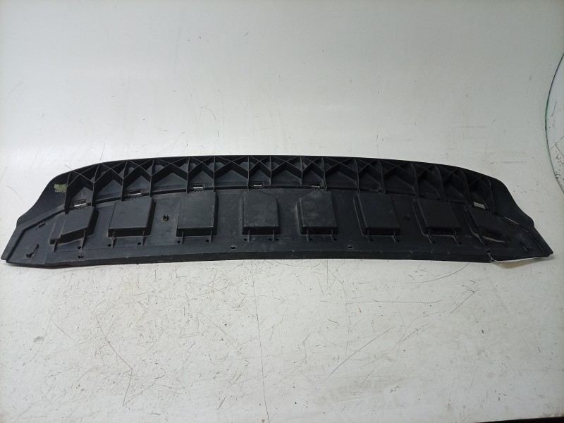 Recambio de cubrecarter para skoda rapid spaceback (nh1) 1.4 tdi referencia OEM IAM  5JA807611 107196860