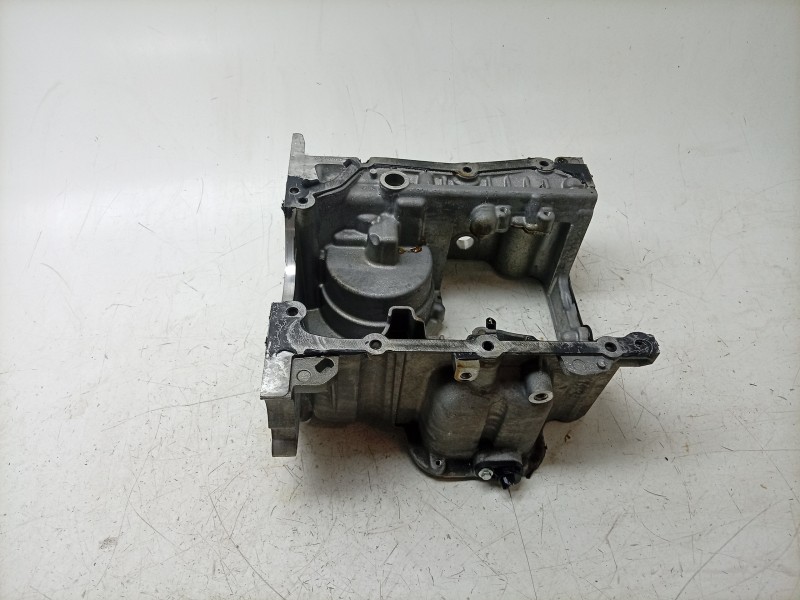Recambio de carter para renault captur i (j5_, h5_) 0.9 tce 90 referencia OEM IAM  111104R 
