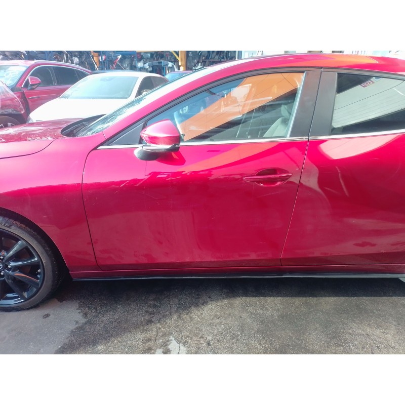 Recambio de puerta delantera izquierda para mazda 3 hatchback (bp) 2.0 skyactiv-g m hybrid referencia OEM IAM   