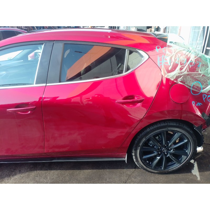 Recambio de puerta trasera izquierda para mazda 3 hatchback (bp) 2.0 skyactiv-g m hybrid referencia OEM IAM   