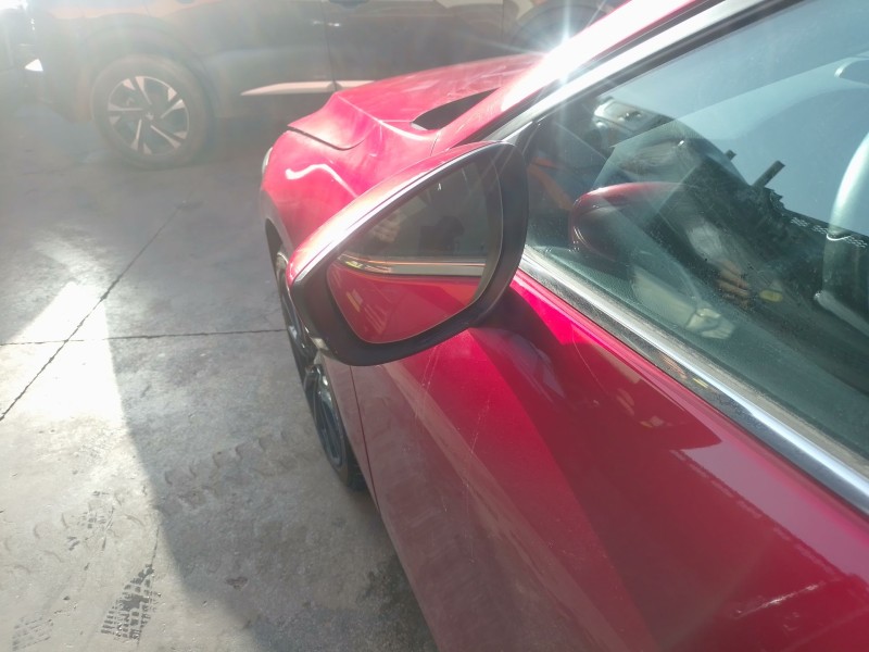 Recambio de retrovisor izquierdo para mazda 3 hatchback (bp) 2.0 skyactiv-g m hybrid referencia OEM IAM   