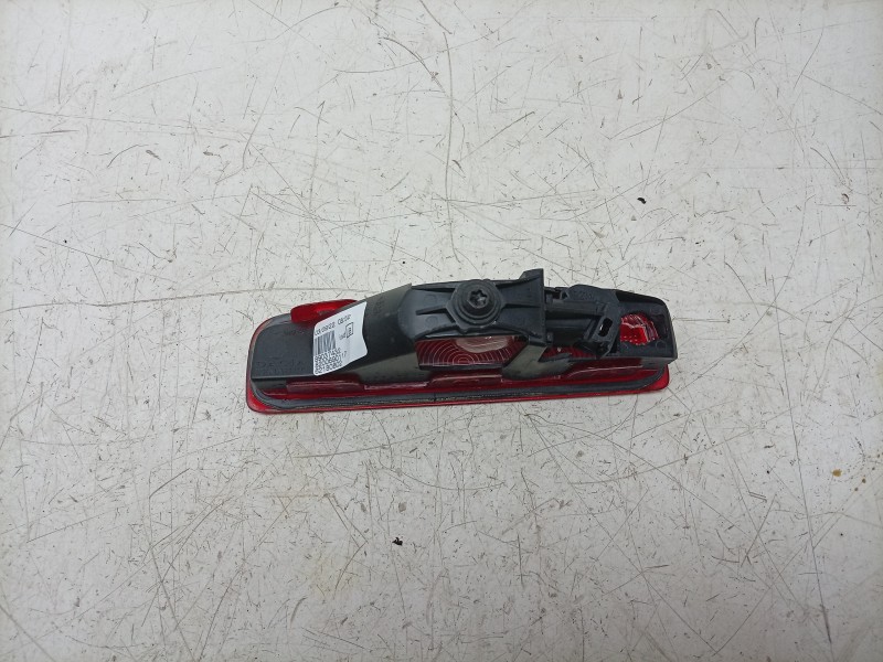 Recambio de luz central de freno para renault express furgón/monospace 1.5 blue dci 75 (f6aa) referencia OEM IAM  8200690117 