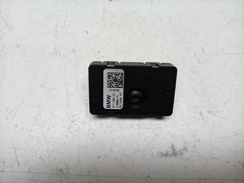 Recambio de amplificador de antena para bmw x4 (g02, f98) xdrive 20 d mild-hybrid referencia OEM IAM  6840273 