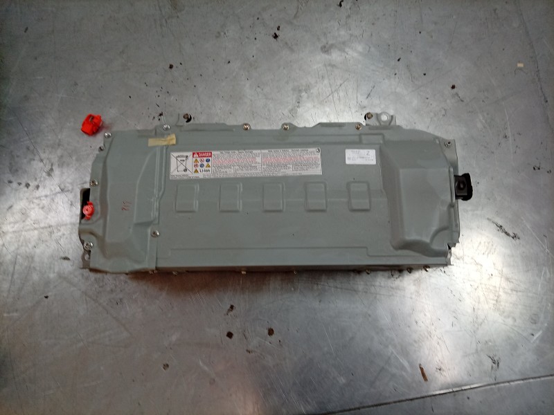 Recambio de bateria para toyota corolla sedán (_e21_) 1.8 vvti hybrid (zwe211, mzea12) referencia OEM IAM  G951047251 