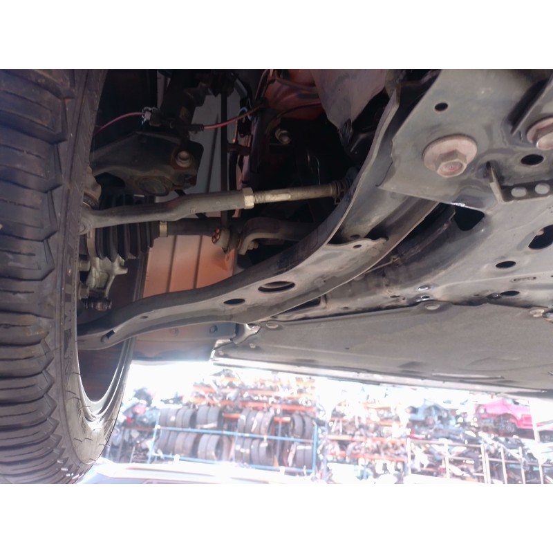 Recambio de brazo suspension inferior delantero izquierdo para mazda 3 hatchback (bp) 2.0 skyactiv-g m hybrid referencia OEM IAM