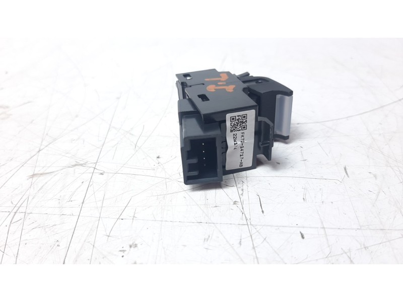 Recambio de mando elevalunas trasero izquierdo para land rover range rover evoque referencia OEM IAM FK7114717AB  