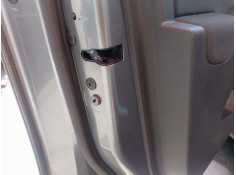 CERRADURA PUERTA DELANTERA IZQUIERDA 