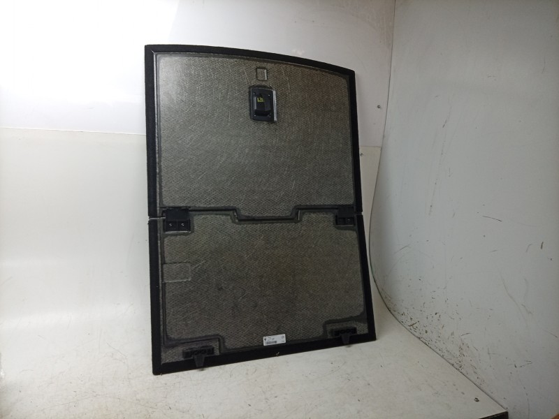 Recambio de alfombra maletero para maserati grecale gt mild hybrid q4 referencia OEM IAM  6701973040 