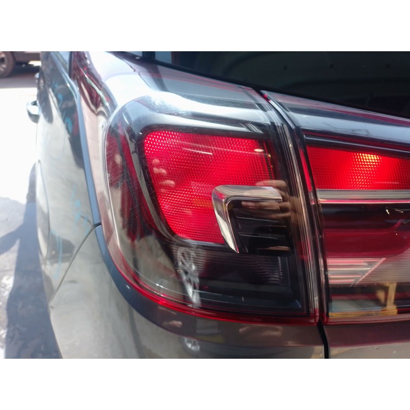 Recambio de piloto trasero izquierdo para opel crossland x / crossland (p17, p2qo) 1.2 (75) referencia OEM IAM   