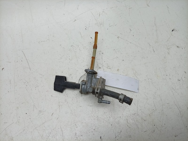 Recambio de tapon combustible para suzuki gsf bandit gsf 600 bandit (wva8) referencia OEM IAM  4430026E02000 
