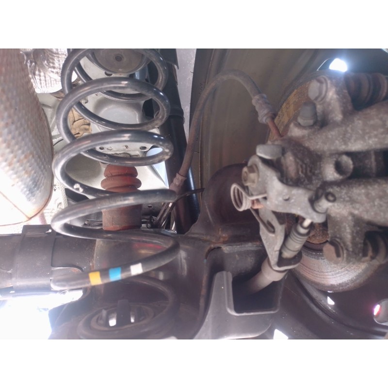 Recambio de amortiguador trasero derecho para opel crossland x / crossland (p17, p2qo) 1.2 (75) referencia OEM IAM   