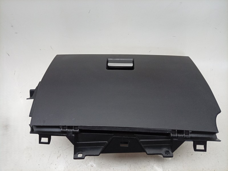 Recambio de guantera para jaguar e-pace first edition referencia OEM IAM  J9C3060110AD8PVJ 