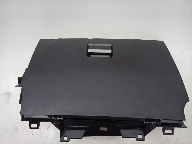 Recambio de guantera para jaguar e-pace first edition referencia OEM IAM  J9C3060110AD8PVJ 