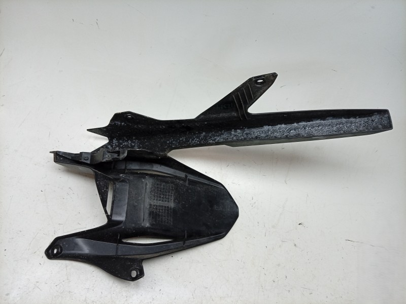 Recambio de guardabarros trasero para honda cb 1000 sp referencia OEM IAM 80120MLLD00 80120MLLD00 