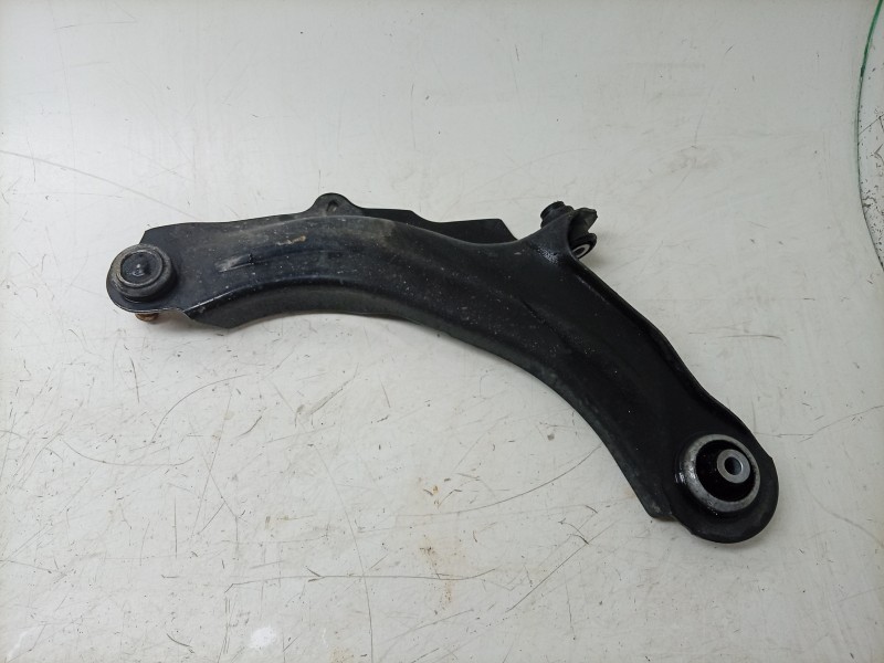 Recambio de brazo suspension inferior delantero izquierdo para renault captur i (j5_, h5_) 0.9 tce 90 referencia OEM IAM  545054