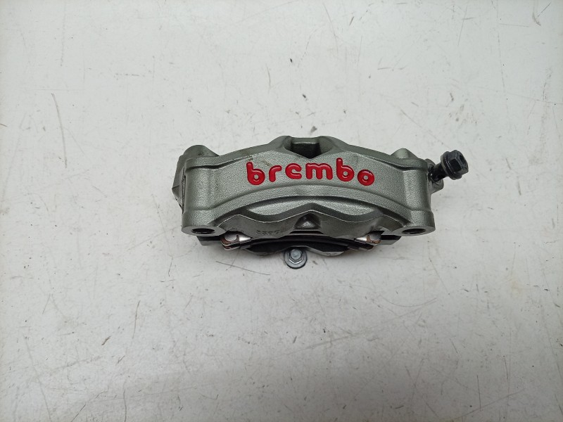 Recambio de pinza de freno delantera derecha para honda cb 1000 sp referencia OEM IAM  45250MKRD31 