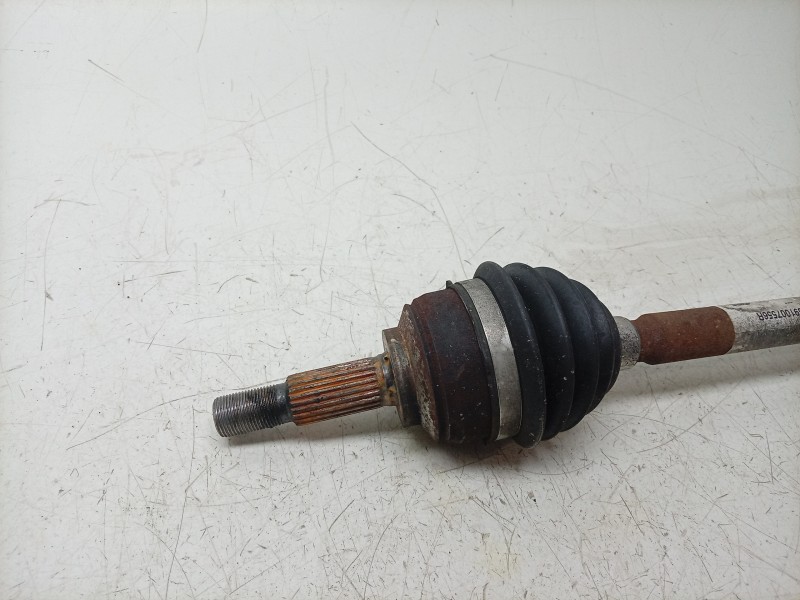 Recambio de transmision delantera derecha para renault captur i (j5_, h5_) 0.9 tce 90 referencia OEM IAM  391007556R 213R1677 / 