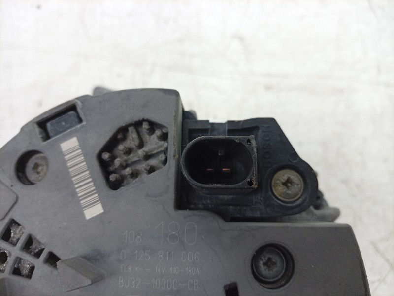 Recambio de alternador para land rover range rover evoque (l538) 2.0 4x4 referencia OEM IAM 0125811006 BJ3210300CB ALF480401BS