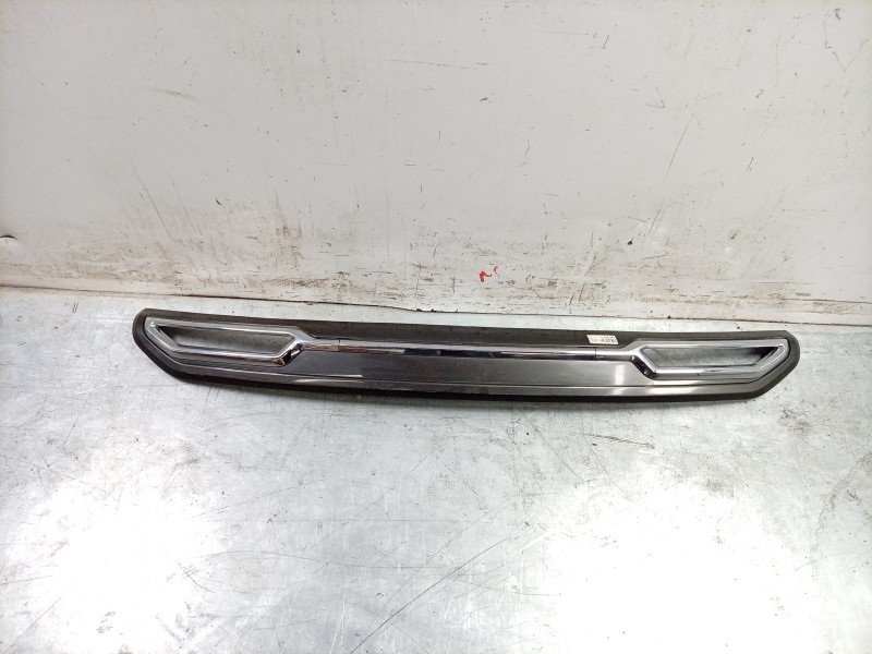 Recambio de spoiler paragolpes trasero para kg mobility rexton referencia OEM IAM  7885136100 