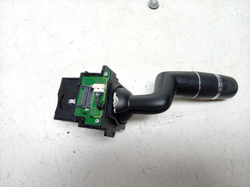 Recambio de mando intermitentes para jaguar e-pace first edition referencia OEM IAM  J8A23F972AB 