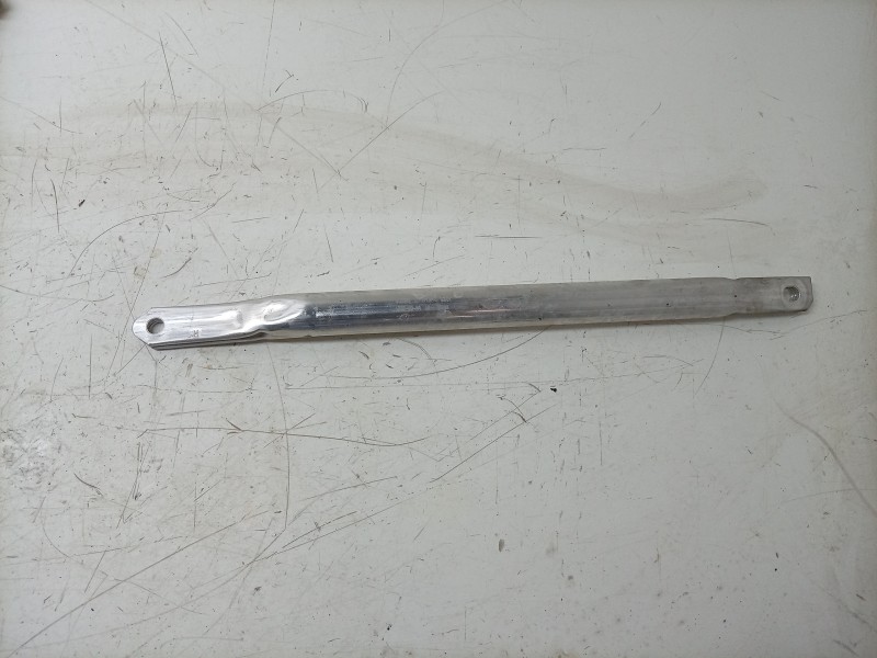 Recambio de travesaño superior para bmw x4 (g02, f98) xdrive 20 d mild-hybrid referencia OEM IAM  988067801 