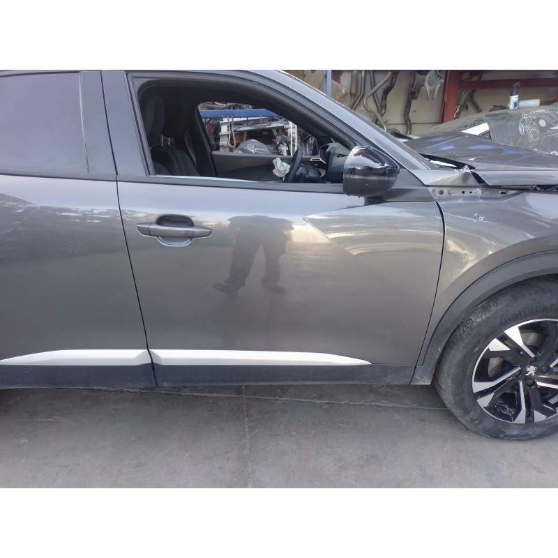 Recambio de puerta delantera derecha para peugeot 2008 ii (ud_, us_, uy_, uj_, ur_, uc_) 1.2 puretech 100 referencia OEM IAM   