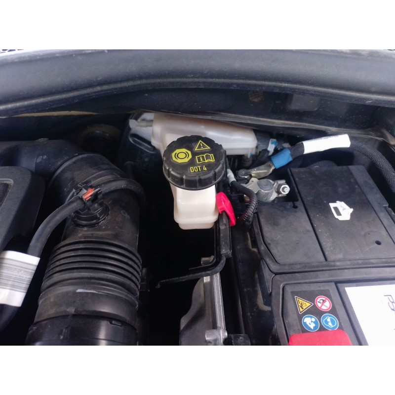 Recambio de bomba freno para peugeot 2008 ii (ud_, us_, uy_, uj_, ur_, uc_) 1.2 puretech 100 referencia OEM IAM   
