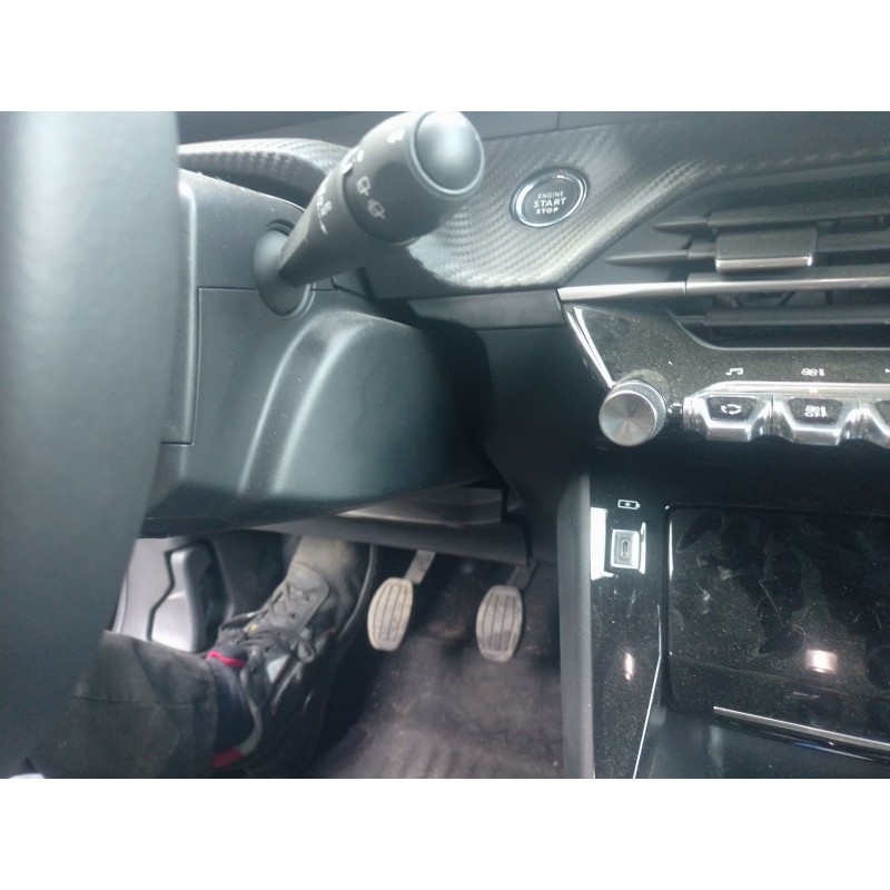Recambio de columna direccion para peugeot 2008 ii (ud_, us_, uy_, uj_, ur_, uc_) 1.2 puretech 100 referencia OEM IAM   