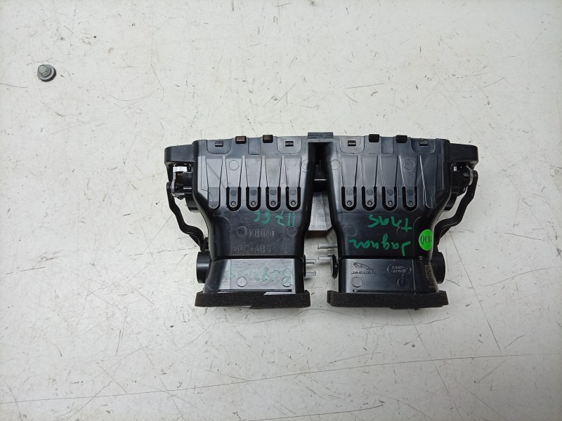 Recambio de rejilla aireadora para jaguar e-pace first edition referencia OEM IAM  GJ32014A22AA 